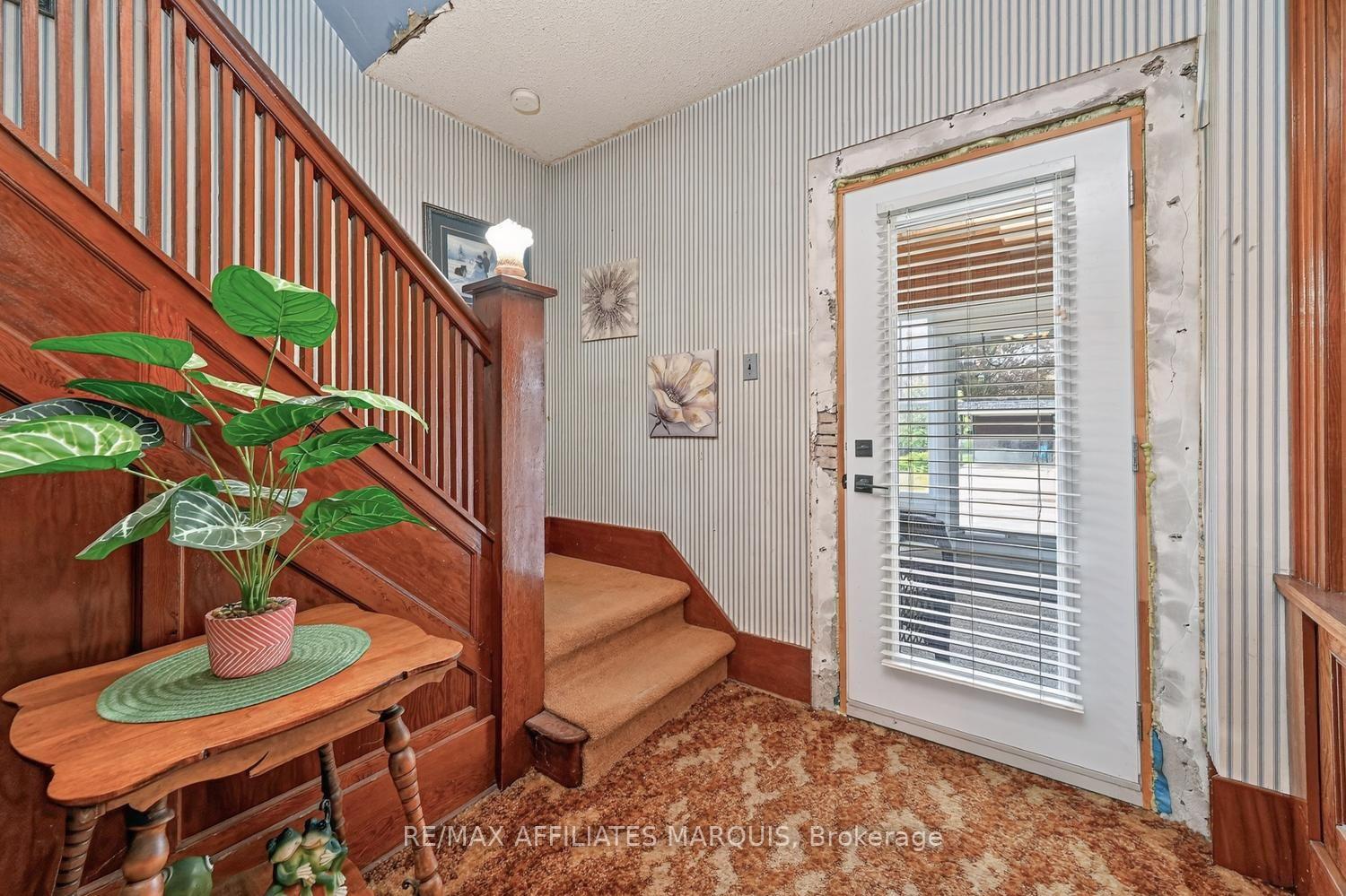 Photo 7 of 38 Abel Street, Smiths Falls, Smiths Falls — HOMEH