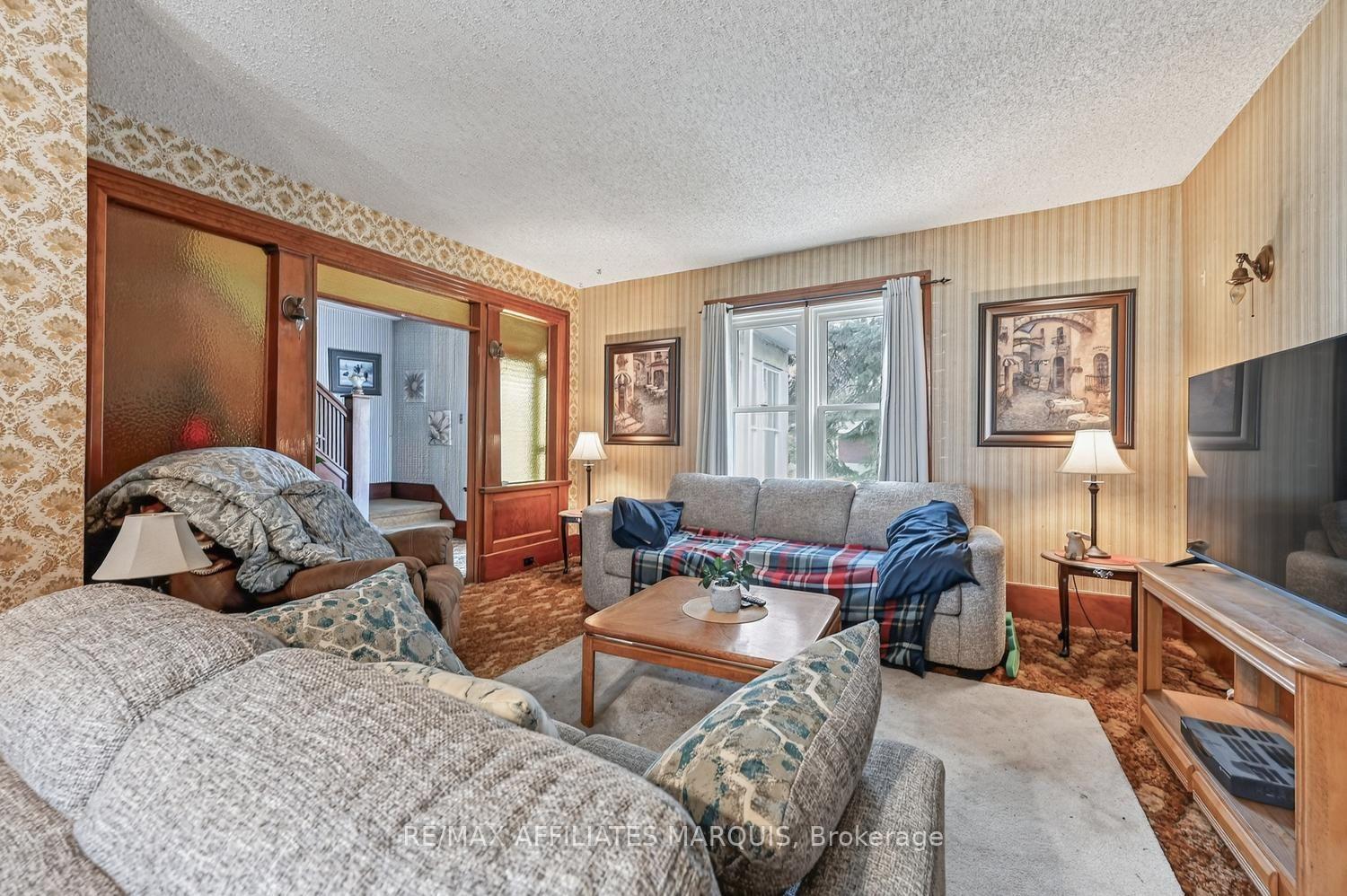 Photo 9 of 38 Abel Street, Smiths Falls, Smiths Falls — HOMEH