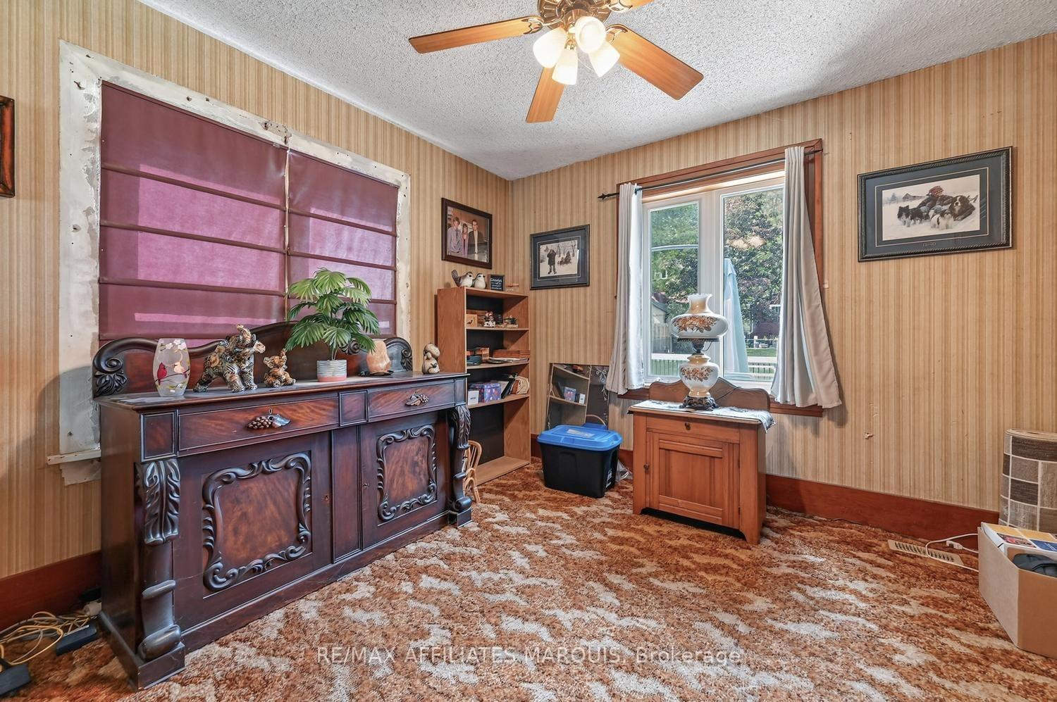 Photo 10 of 38 Abel Street, Smiths Falls, Smiths Falls — HOMEH