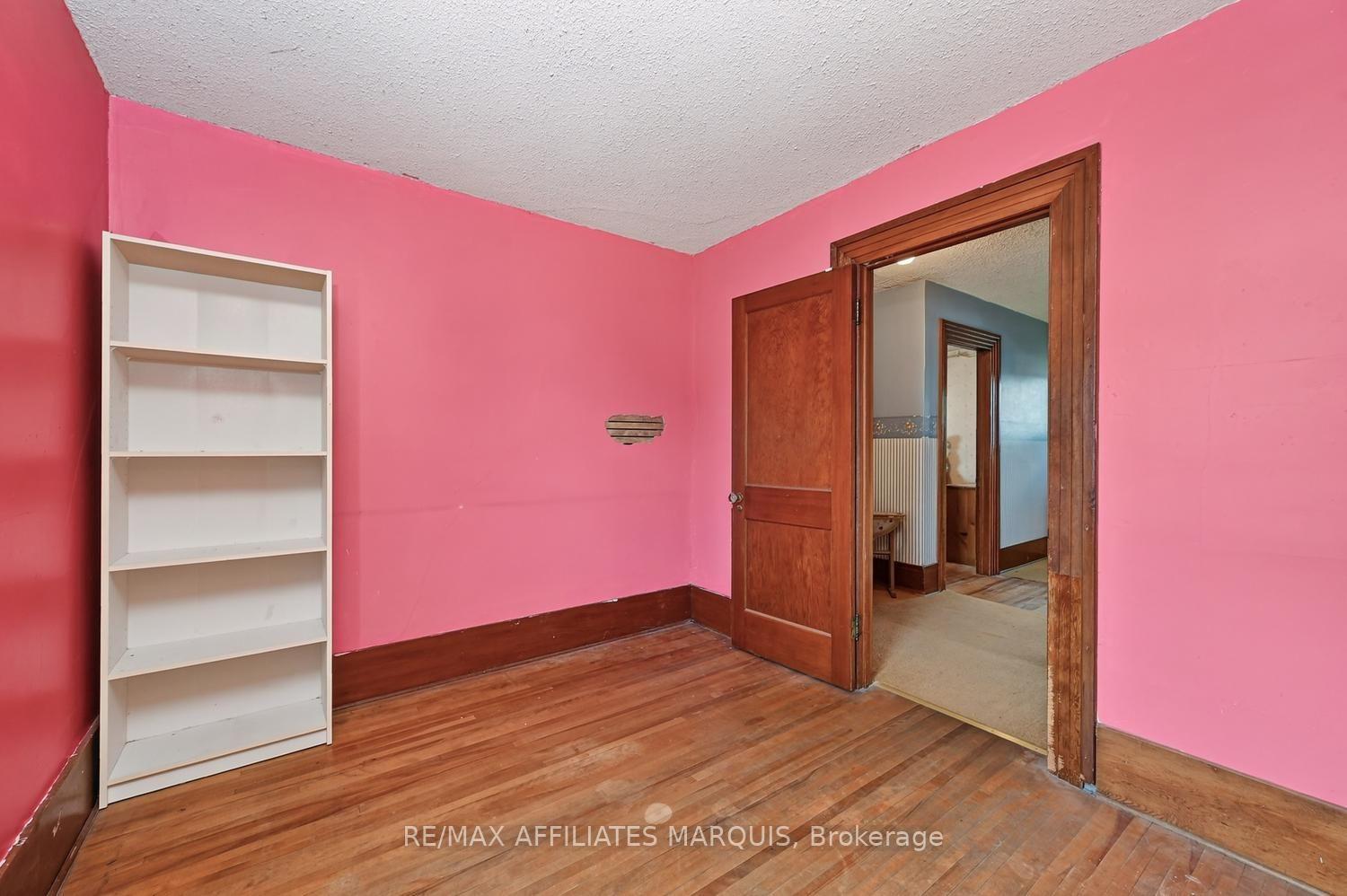 Photo 18 of 38 Abel Street, Smiths Falls, Smiths Falls — HOMEH