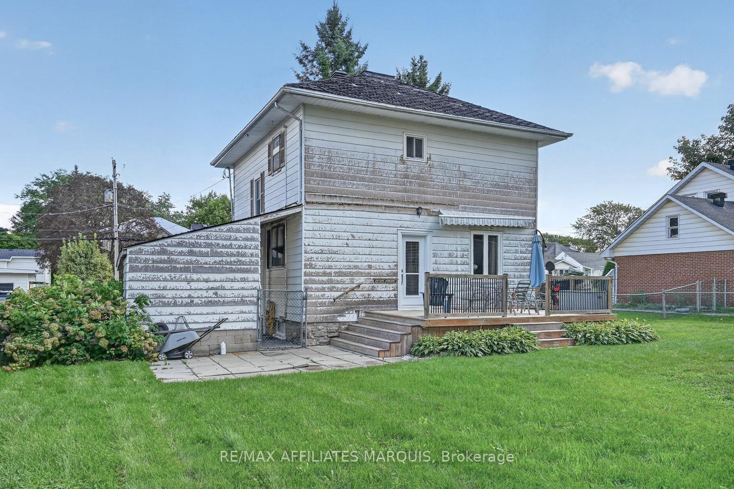 Photo 30 of 38 Abel Street, Smiths Falls, Smiths Falls — HOMEH