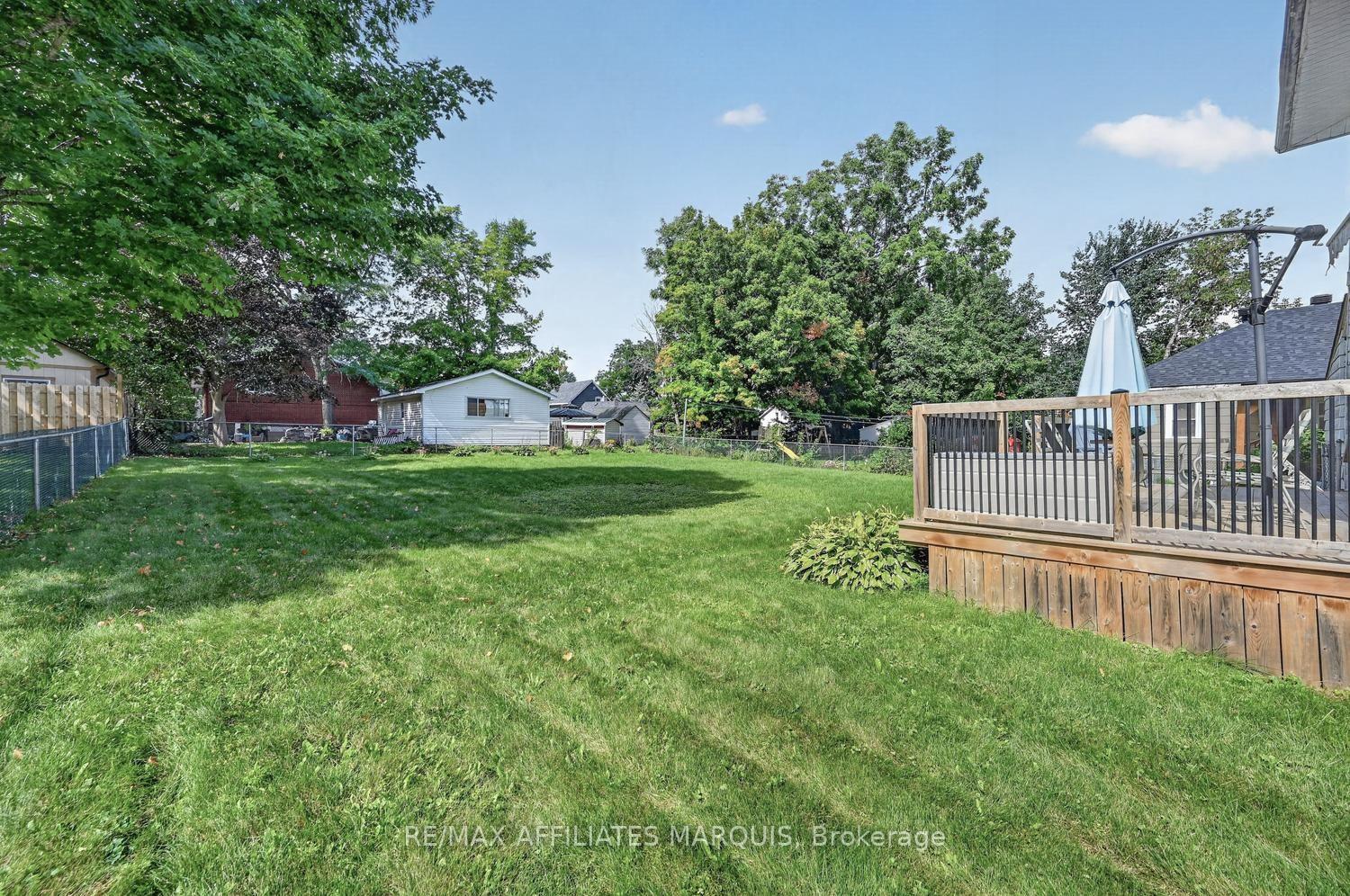 Photo 34 of 38 Abel Street, Smiths Falls, Smiths Falls — HOMEH