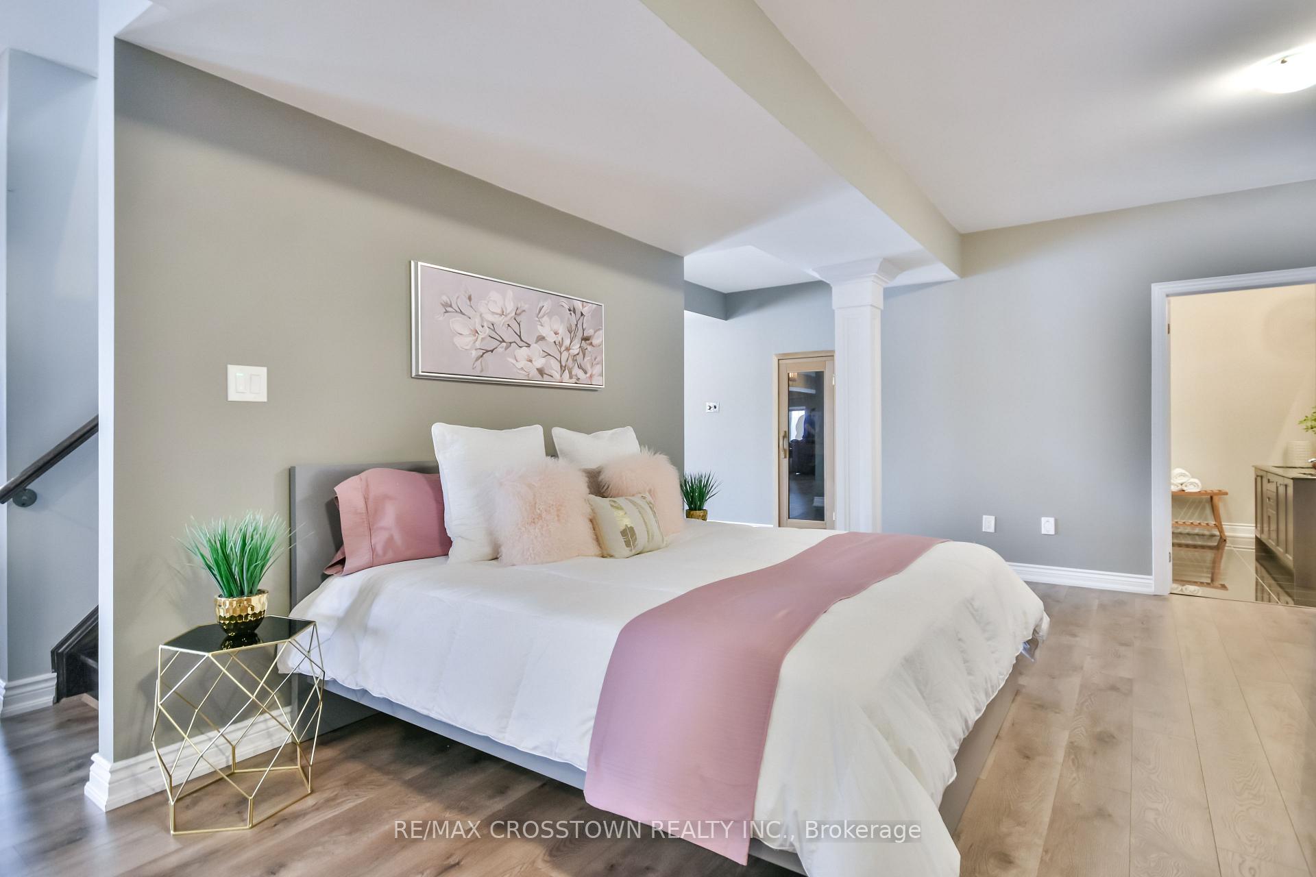 Photo 35 of 22 Stewart Crescent, Essa, Thornton — HOMEH