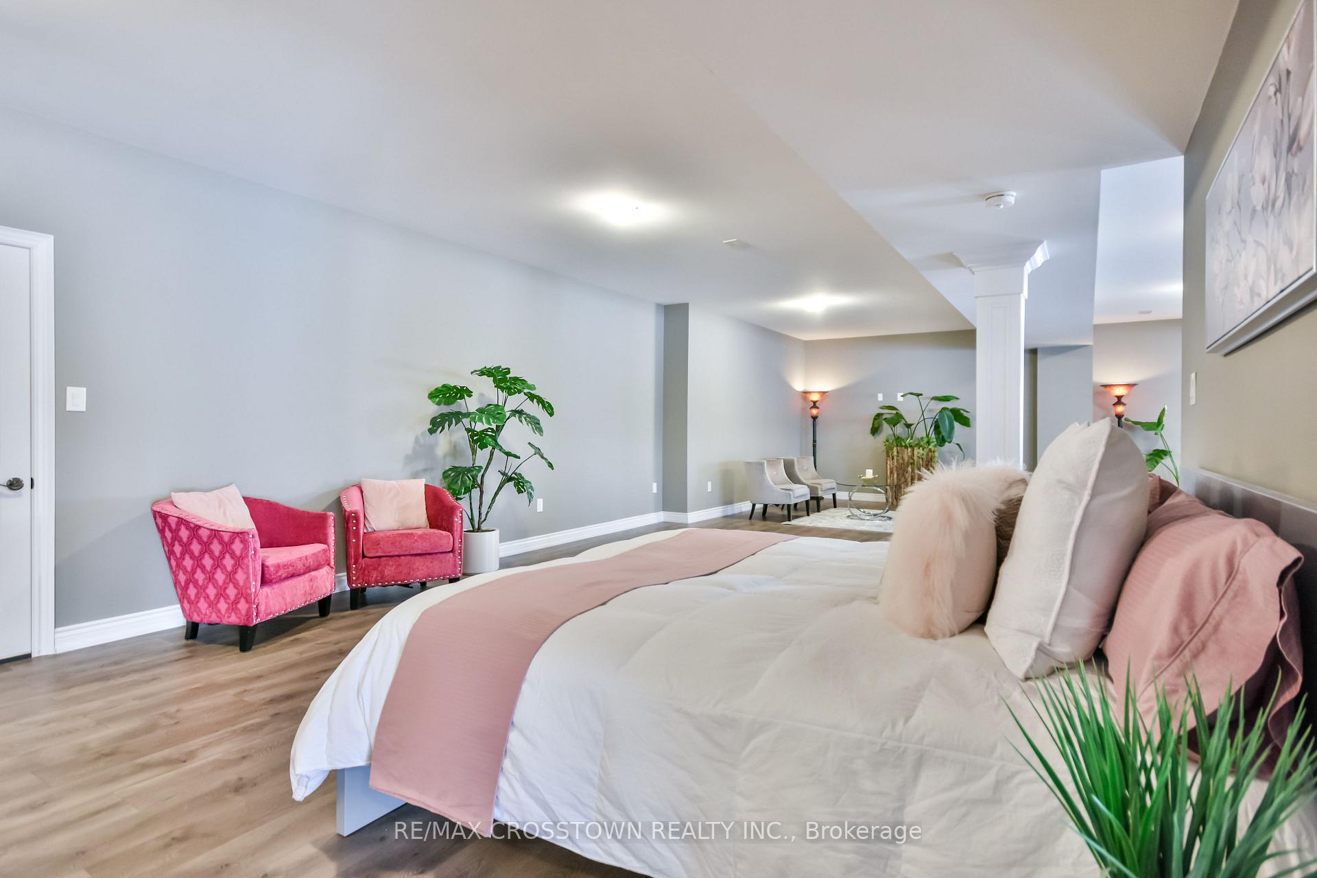 Photo 36 of 22 Stewart Crescent, Essa, Thornton — HOMEH