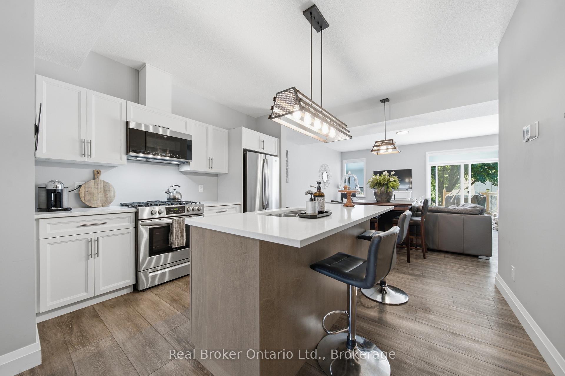 Photo 6 of 103 Stephenson Way, Minto — HOMEH