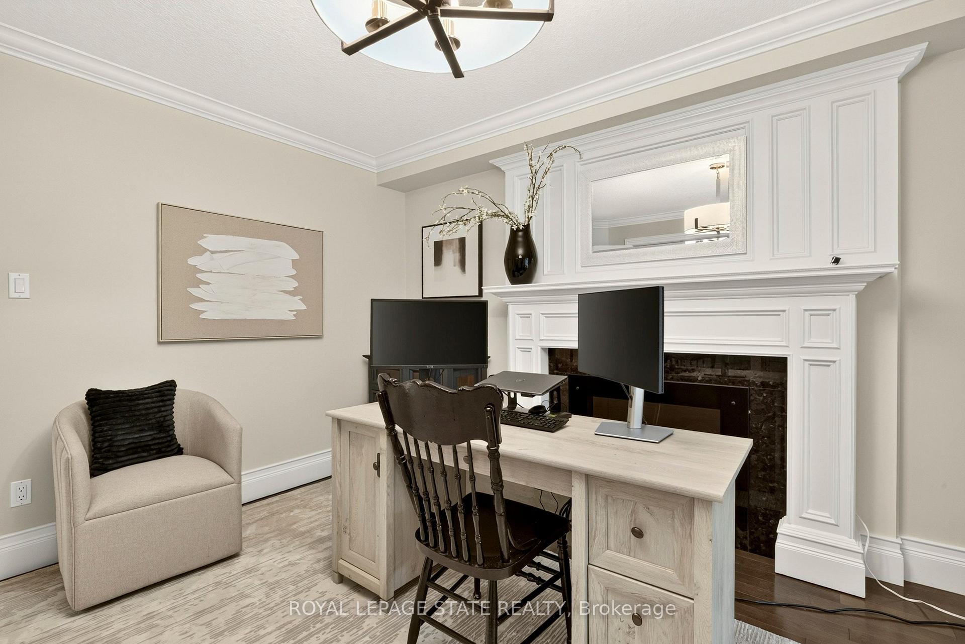 Photo 18 of 667 Sandcherry Drive, Burlington, Bayview — HOMEH