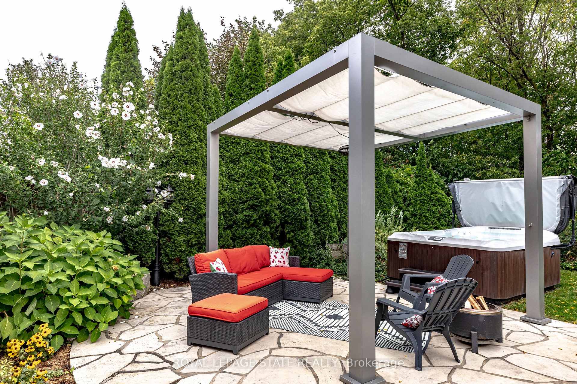 Photo 44 of 667 Sandcherry Drive, Burlington, Bayview — HOMEH