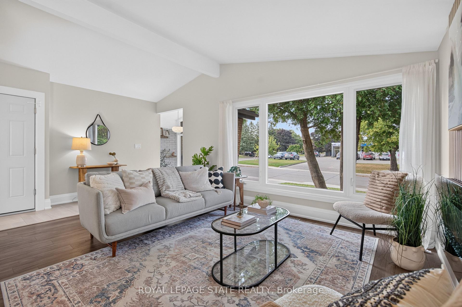 Photo 10 of 104 Sanatorium Road, Hamilton, Buchanan — HOMEH