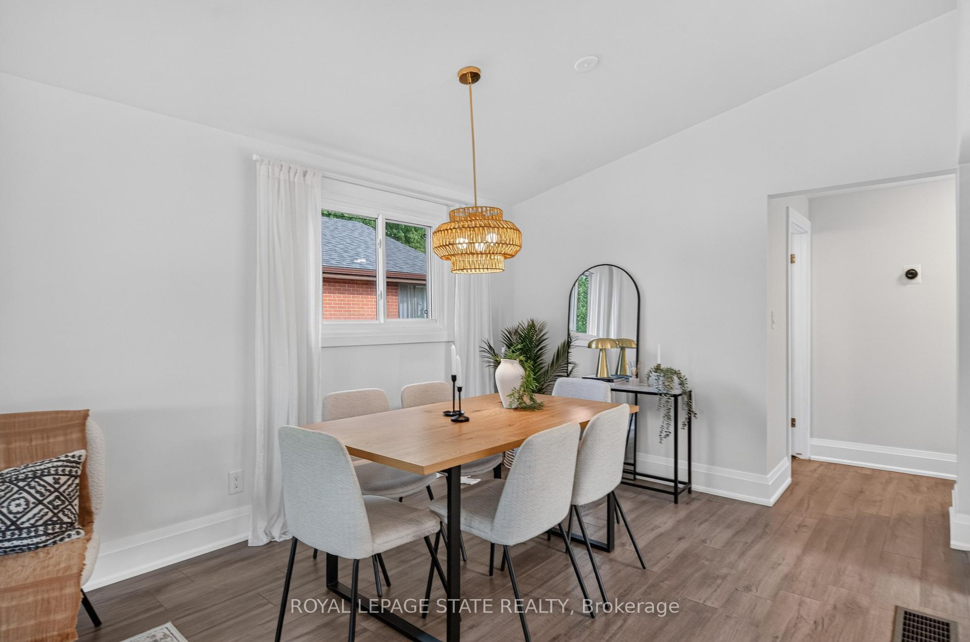 Photo 12 of 104 Sanatorium Road, Hamilton, Buchanan — HOMEH