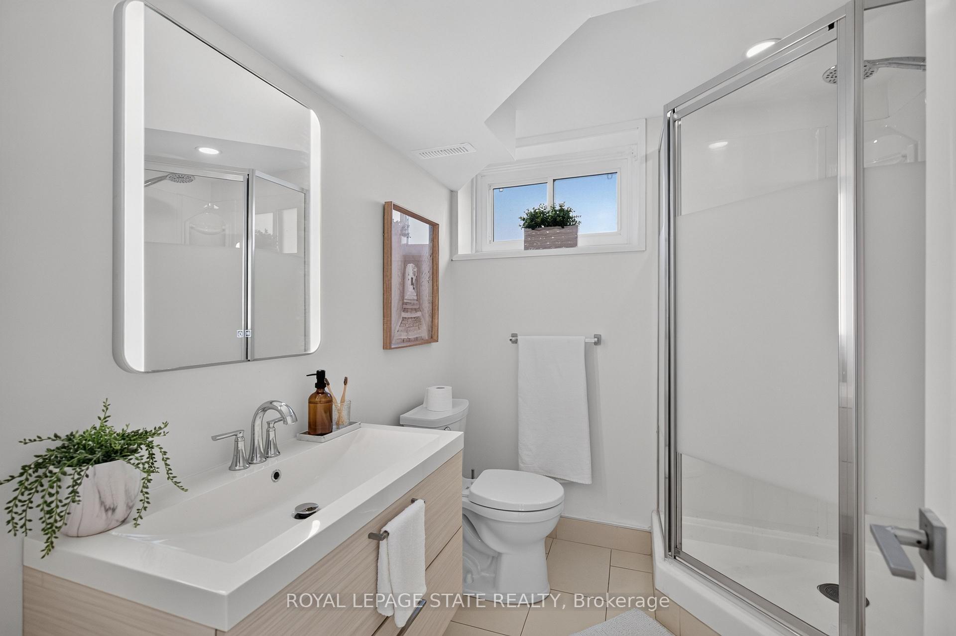 Photo 33 of 104 Sanatorium Road, Hamilton, Buchanan — HOMEH