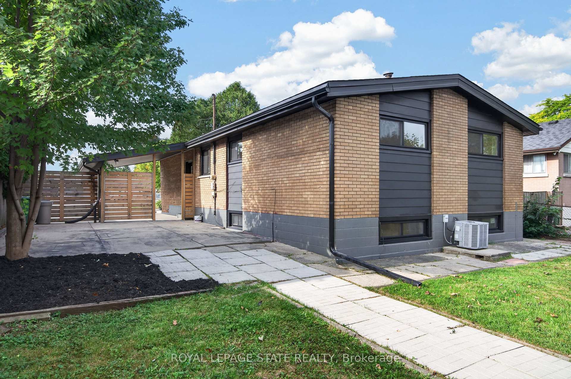 Photo 39 of 104 Sanatorium Road, Hamilton, Buchanan — HOMEH