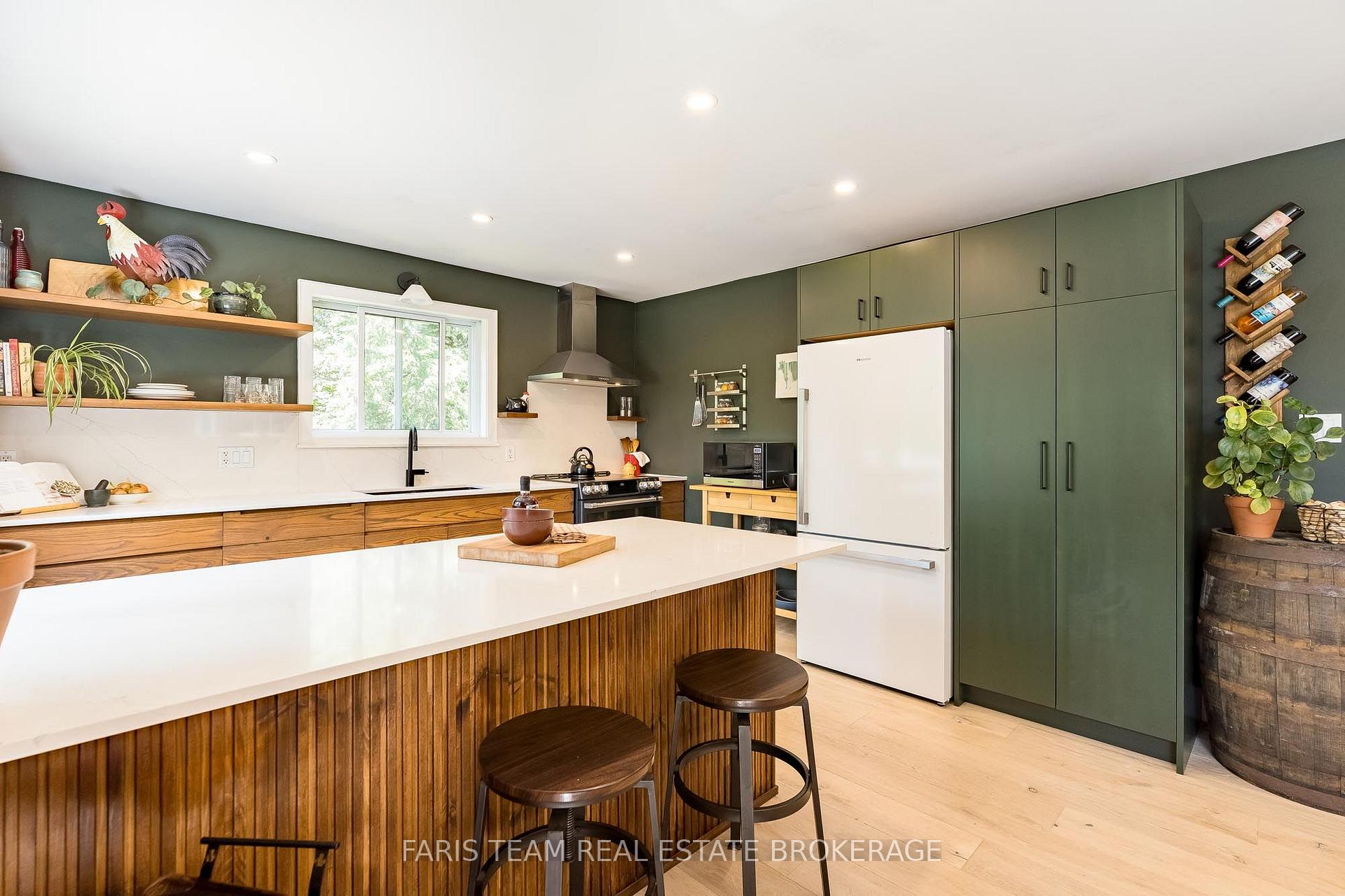 Photo 9 of 1020 Haven Road, Bracebridge, Draper — HOMEH