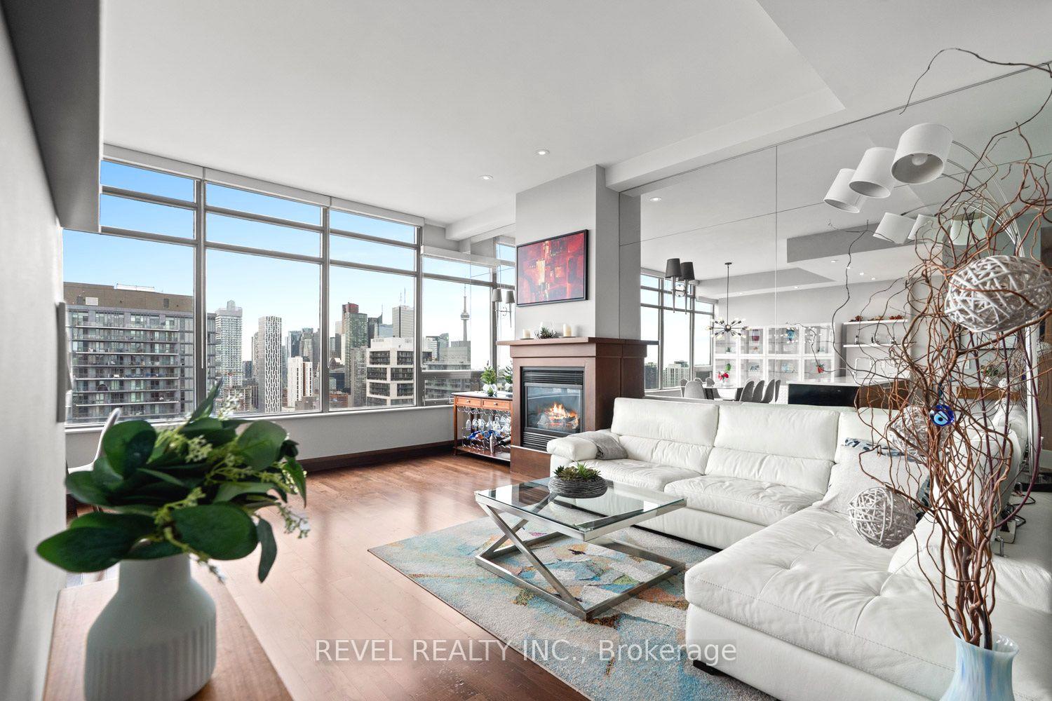 Photo 5 of Unit PH2, 281 Mutual Street, Toronto, Church-Yonge Corridor — HOMEH