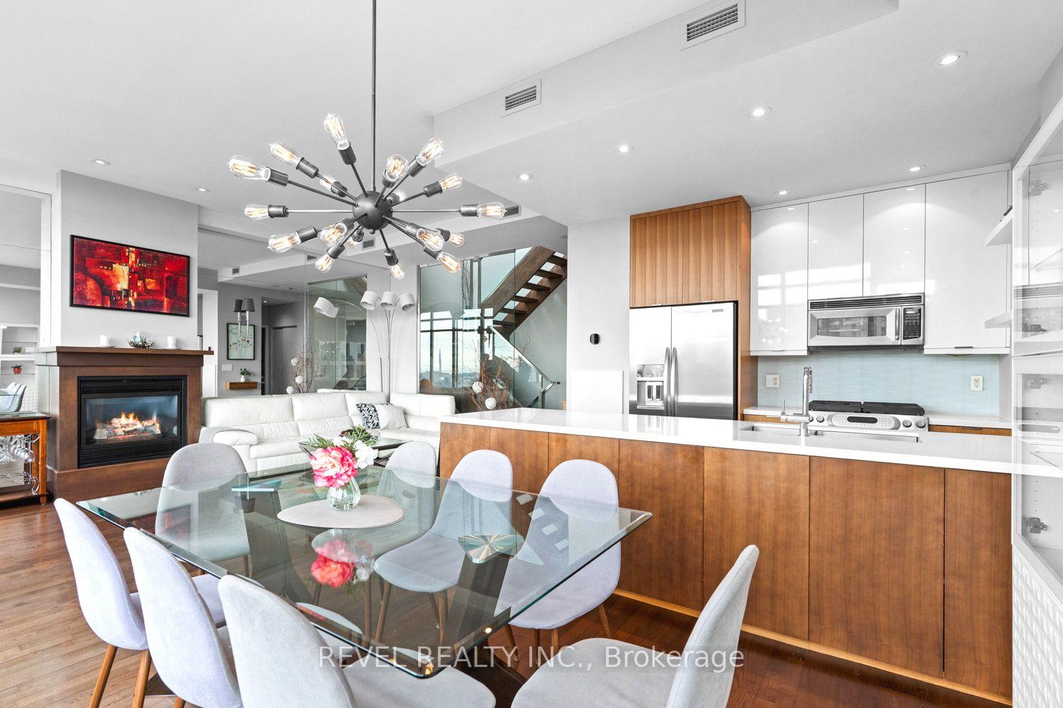 Photo 13 of Unit PH2, 281 Mutual Street, Toronto, Church-Yonge Corridor — HOMEH
