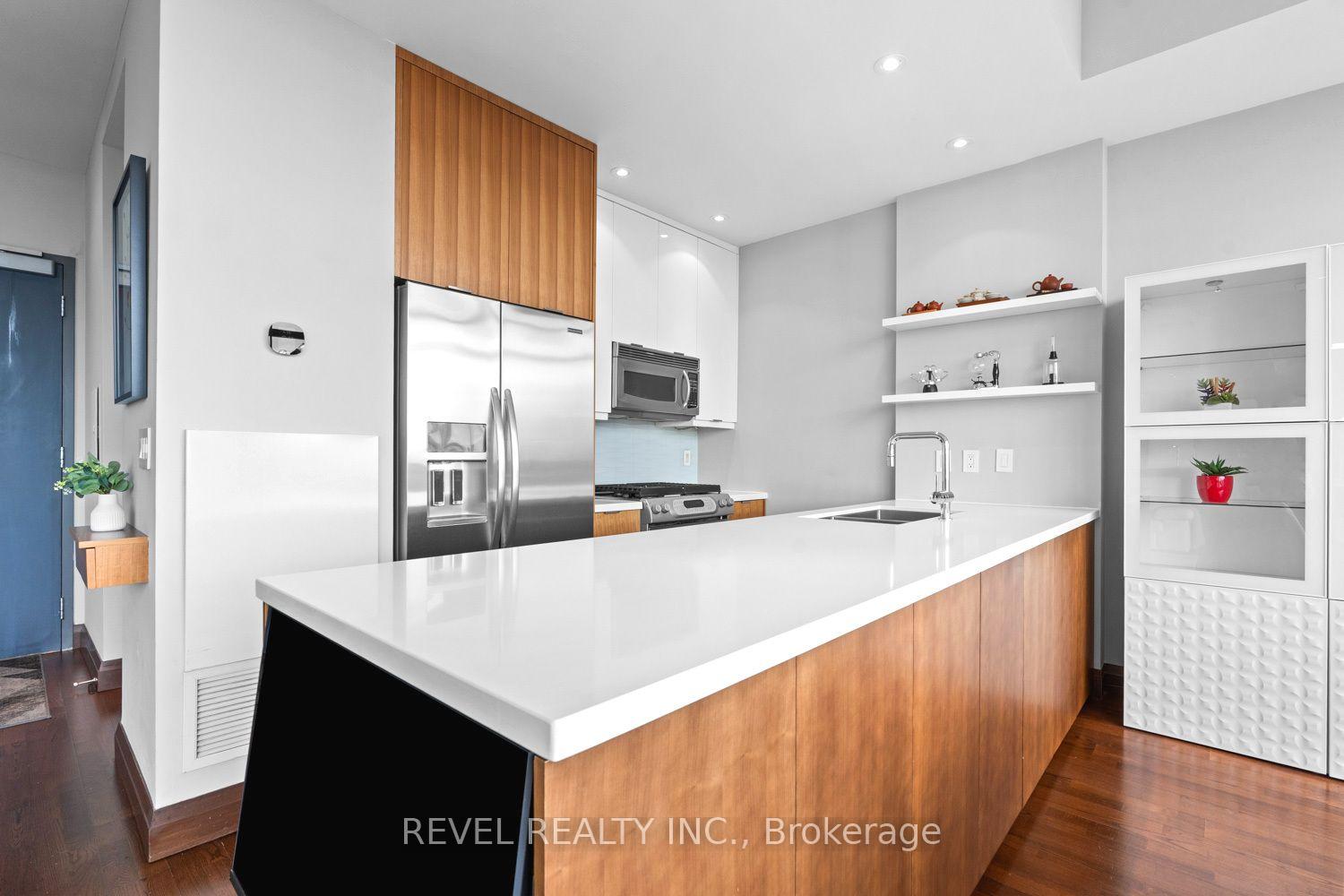 Photo 14 of Unit PH2, 281 Mutual Street, Toronto, Church-Yonge Corridor — HOMEH