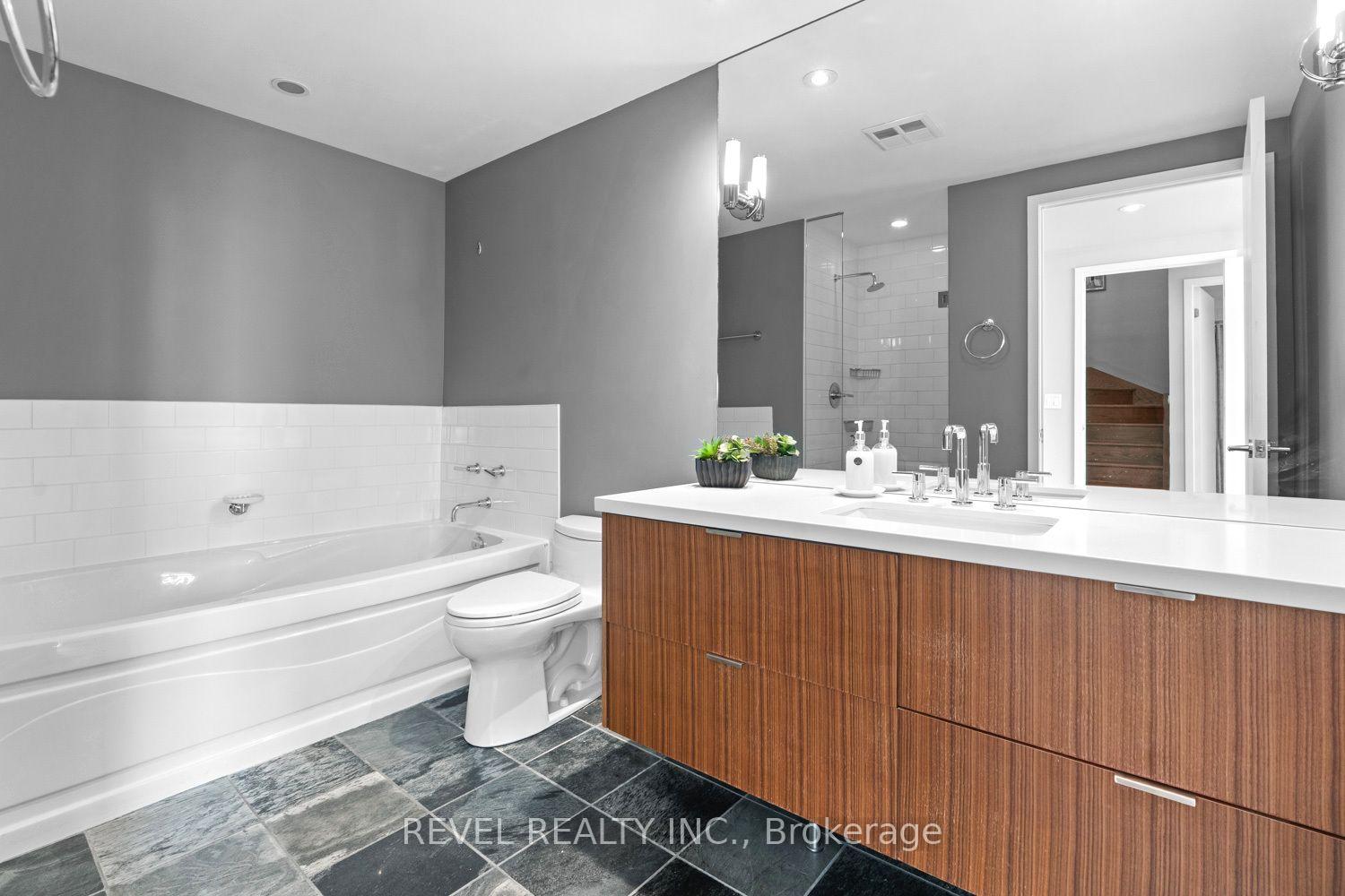 Photo 19 of Unit PH2, 281 Mutual Street, Toronto, Church-Yonge Corridor — HOMEH