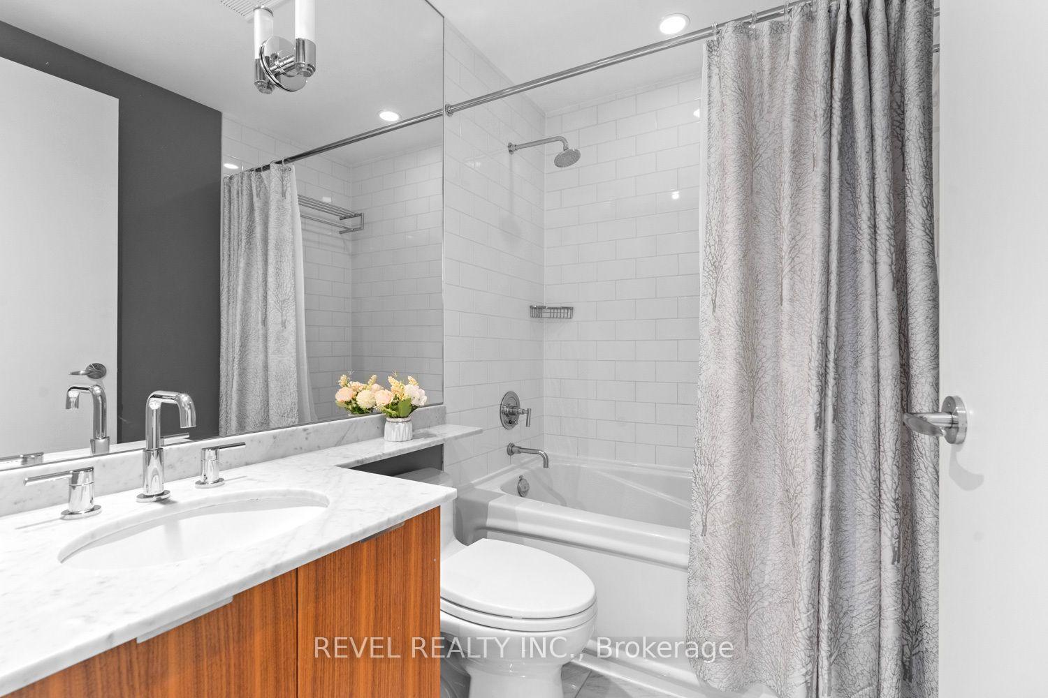 Photo 26 of Unit PH2, 281 Mutual Street, Toronto, Church-Yonge Corridor — HOMEH