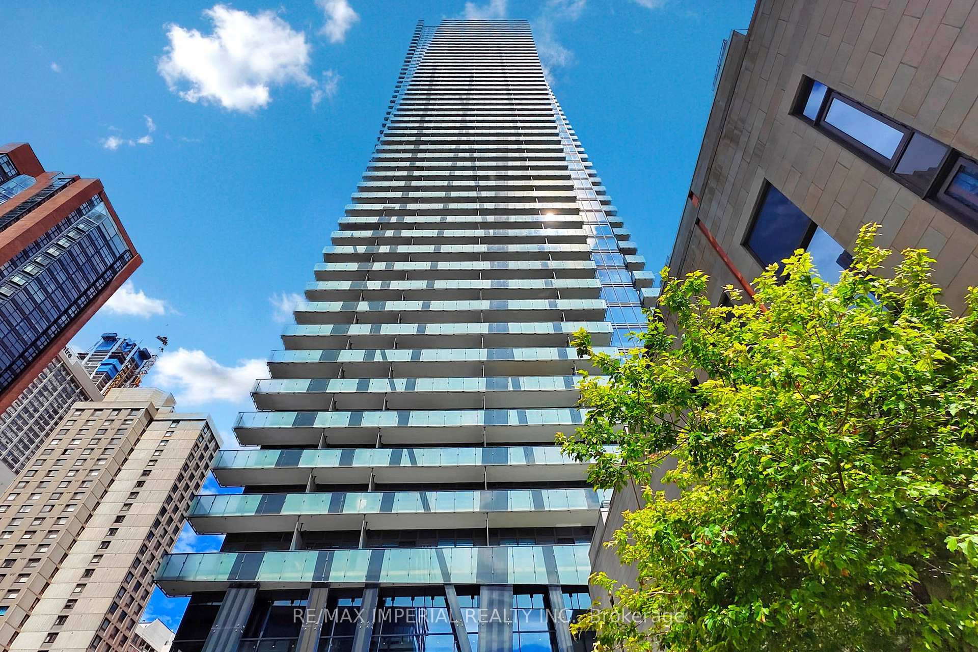 Photo 3 of Unit 3208, 1080 Bay Street, Toronto, Bay Street Corridor — HOMEH