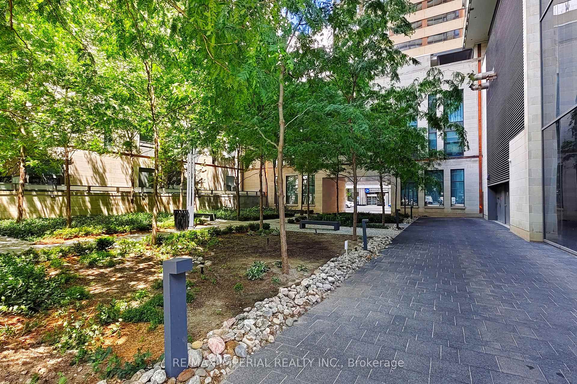 Photo 4 of Unit 3208, 1080 Bay Street, Toronto, Bay Street Corridor — HOMEH