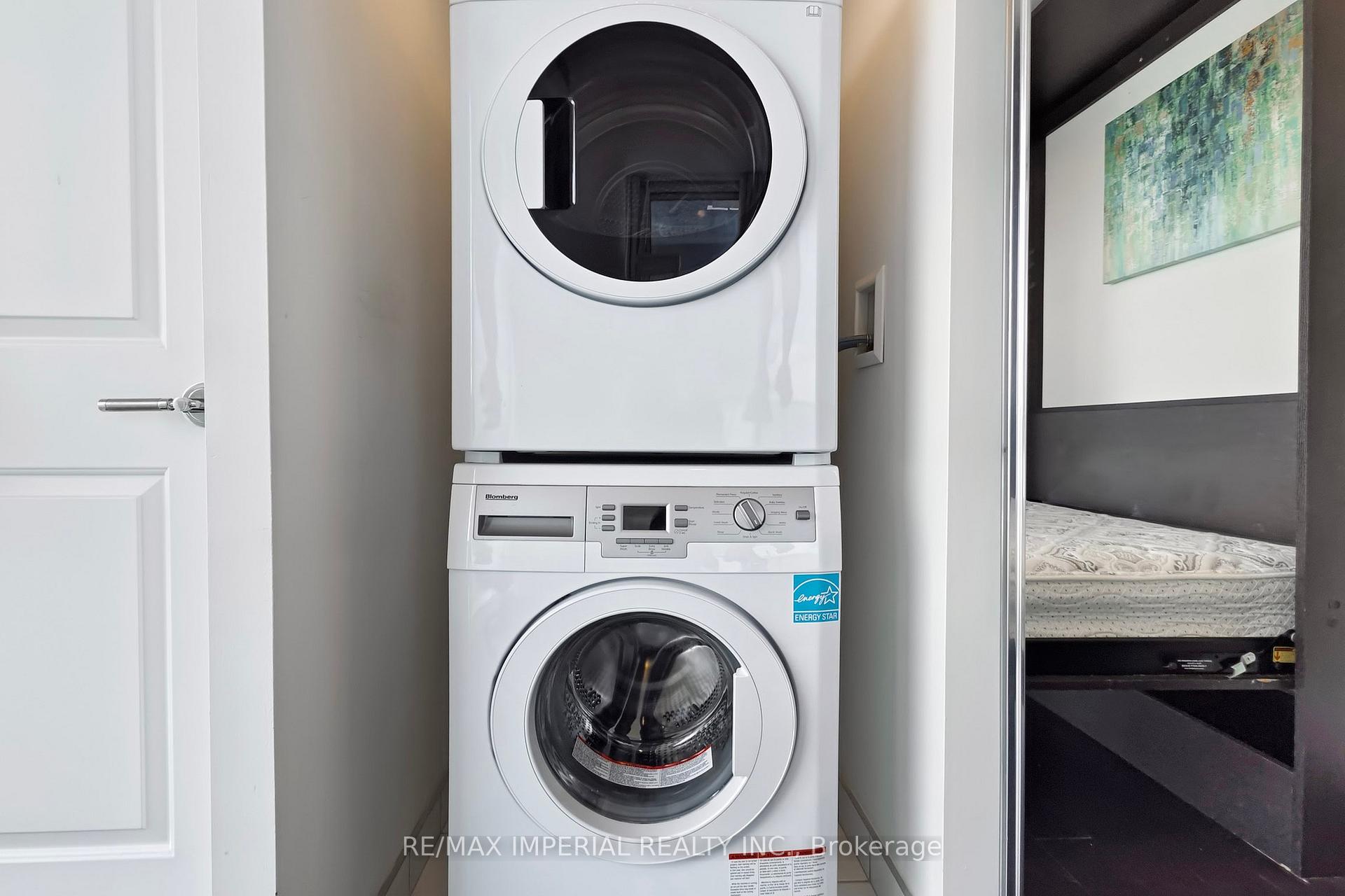 Photo 29 of Unit 3208, 1080 Bay Street, Toronto, Bay Street Corridor — HOMEH