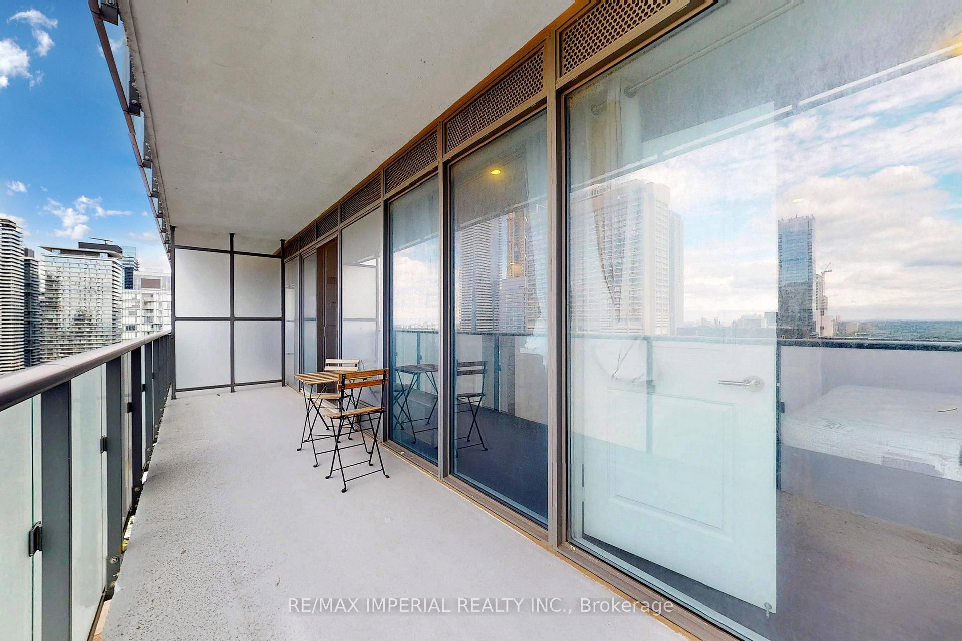 Photo 34 of Unit 3208, 1080 Bay Street, Toronto, Bay Street Corridor — HOMEH