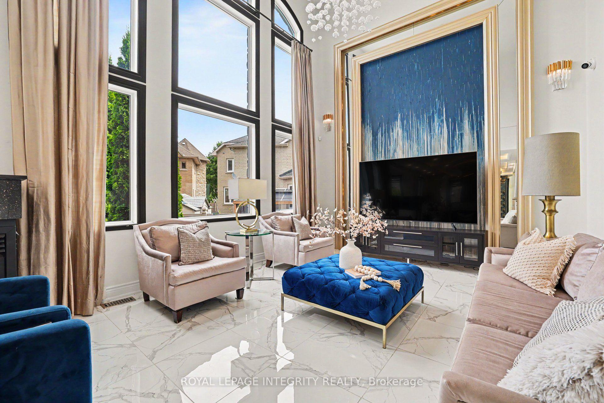 Photo 9 of 523 Kochar Drive, Ottawa, Mooneys Bay — HOMEH