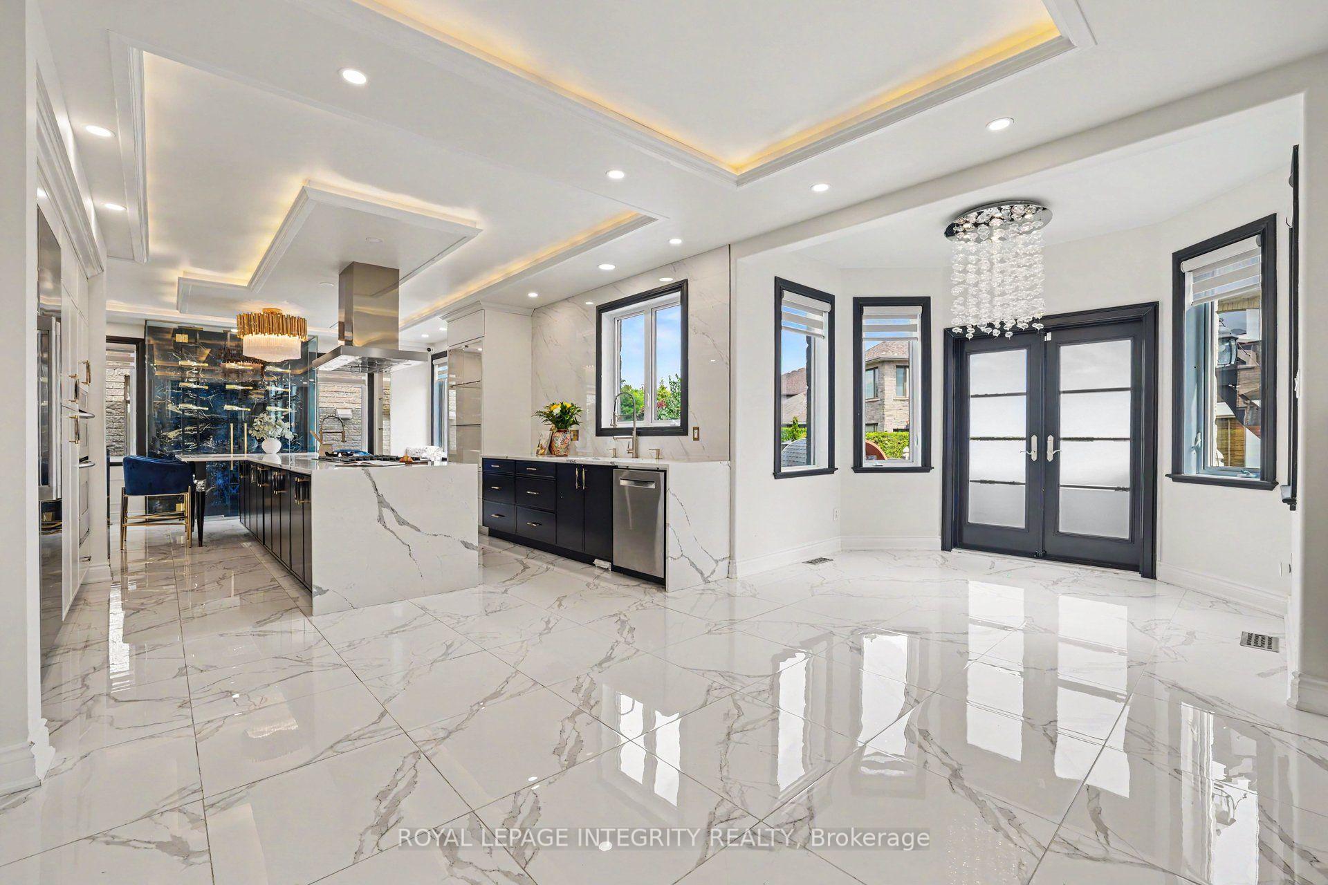 Photo 22 of 523 Kochar Drive, Ottawa, Mooneys Bay — HOMEH