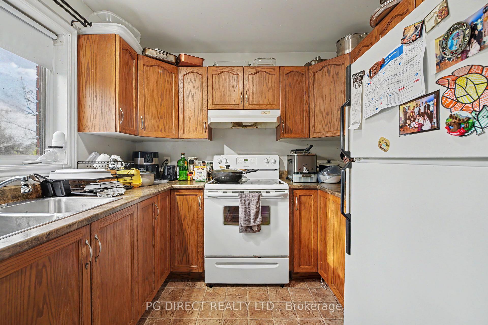 Photo 7 of 239 Willoughby Drive, Pembroke, Pembroke — HOMEH