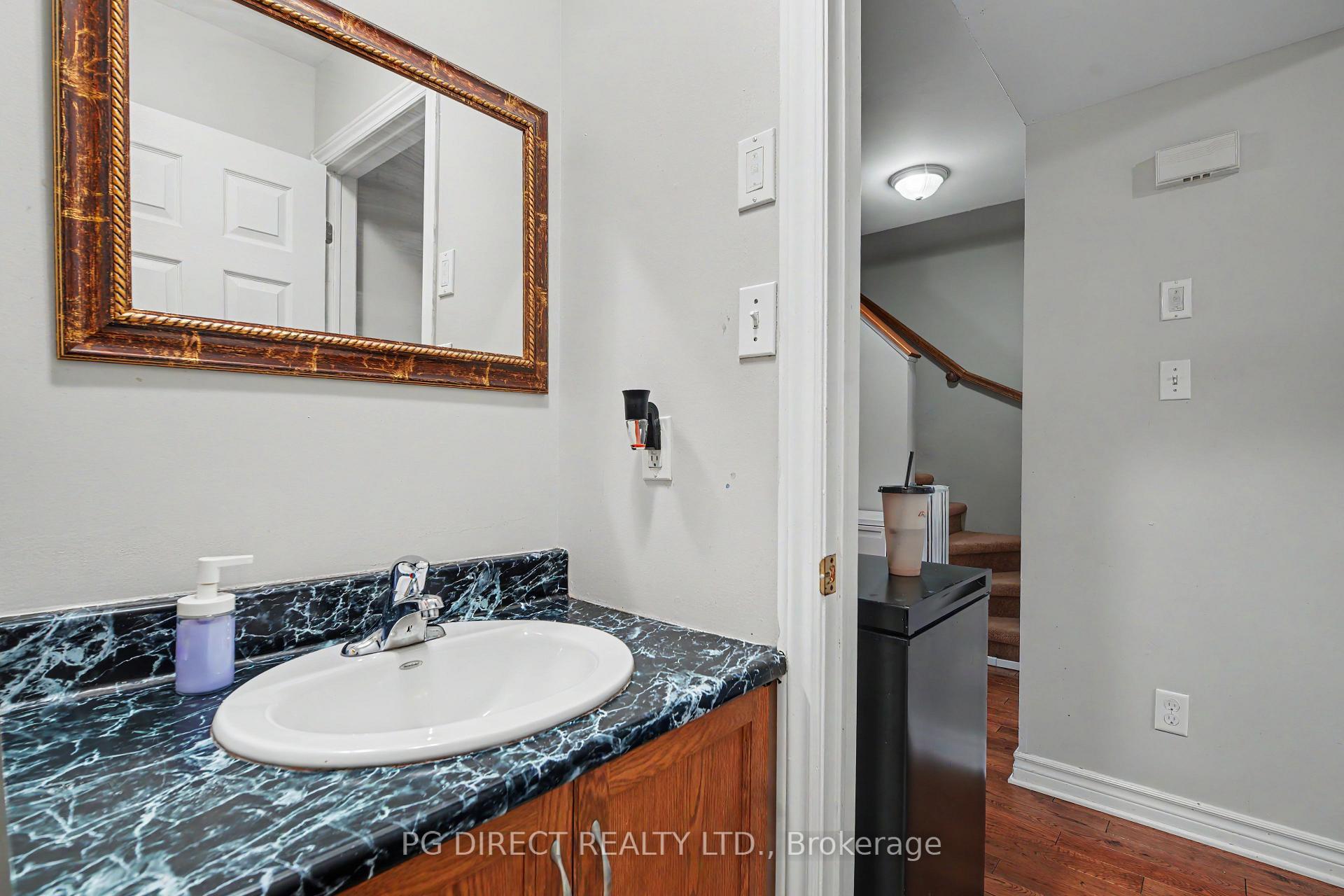 Photo 10 of 239 Willoughby Drive, Pembroke, Pembroke — HOMEH