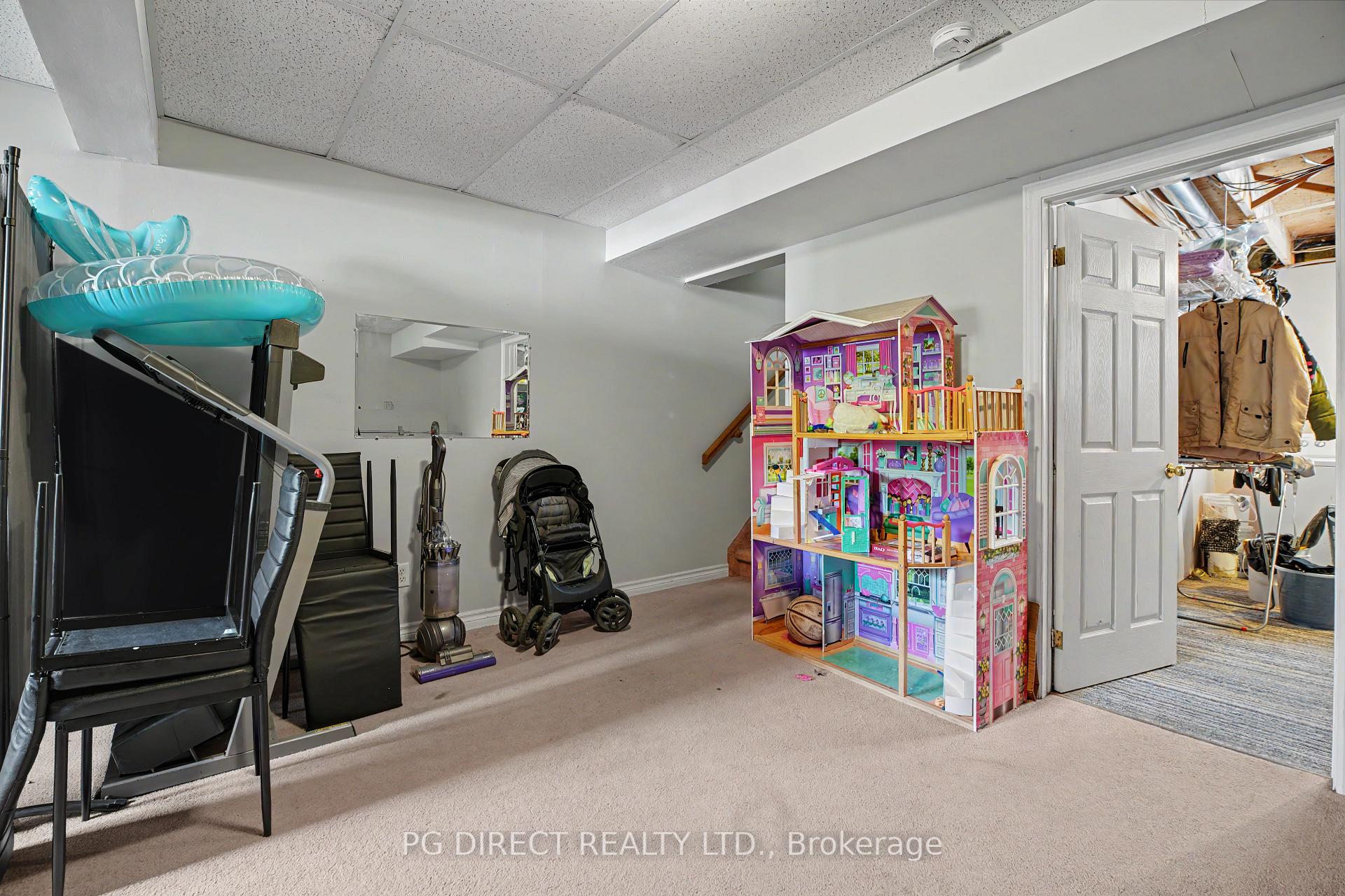 Photo 14 of 239 Willoughby Drive, Pembroke, Pembroke — HOMEH