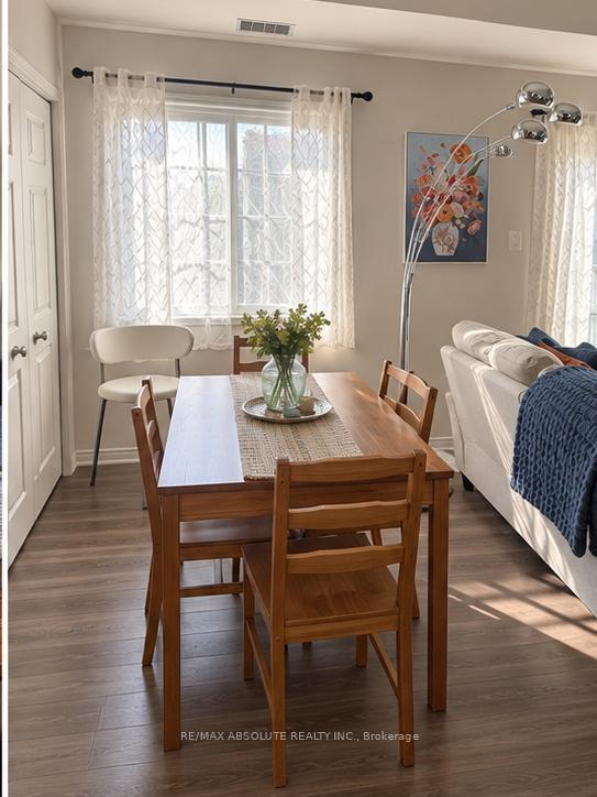 Photo 4 of Unit C, 103 Artesa Private, Ottawa, Kanata - Emerald Meadows/Trailwest — HOMEH