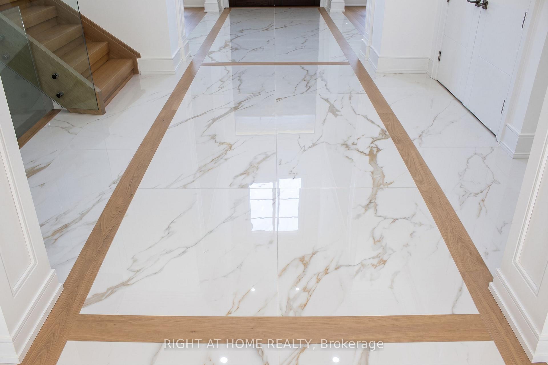 Photo 16 of 15 Orlon Crescent, Richmond Hill, South Richvale — HOMEH