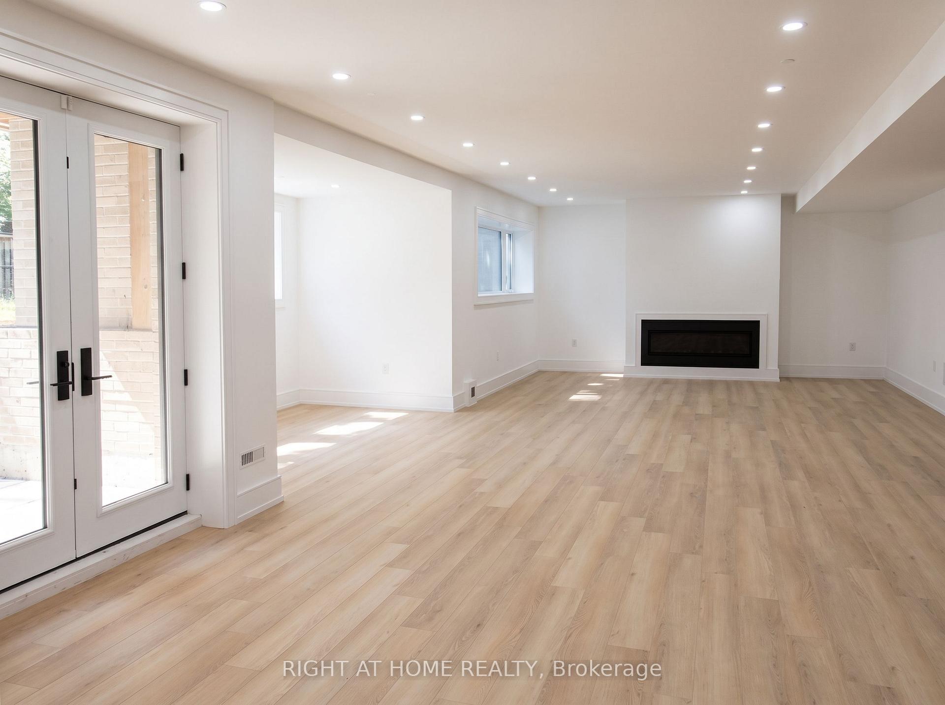 Photo 34 of 15 Orlon Crescent, Richmond Hill, South Richvale — HOMEH