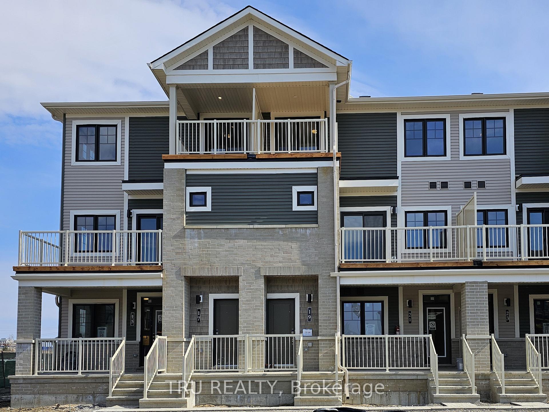 Photo 1 of 19 Pyrite Private, Ottawa, Barrhaven - Heritage Park — HOMEH