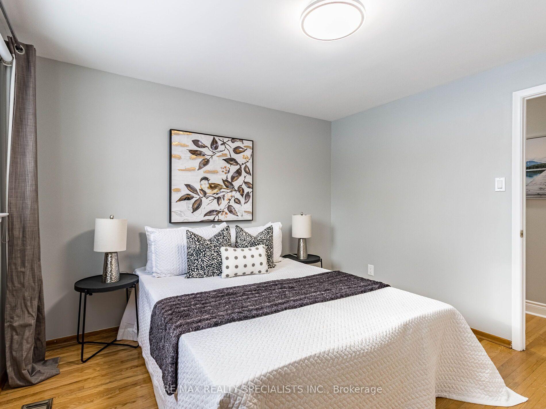 Photo 24 of 6 Norval Crescent, Brampton, Brampton East — HOMEH