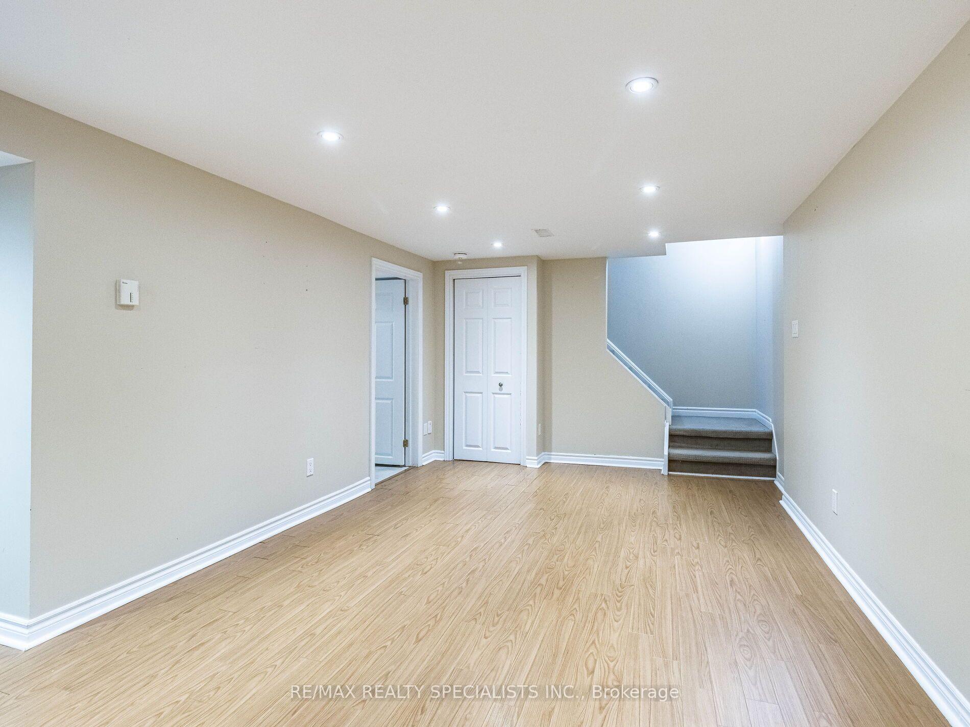 Photo 31 of 6 Norval Crescent, Brampton, Brampton East — HOMEH