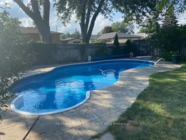 Photo 35 of 6 Norval Crescent, Brampton, Brampton East — HOMEH