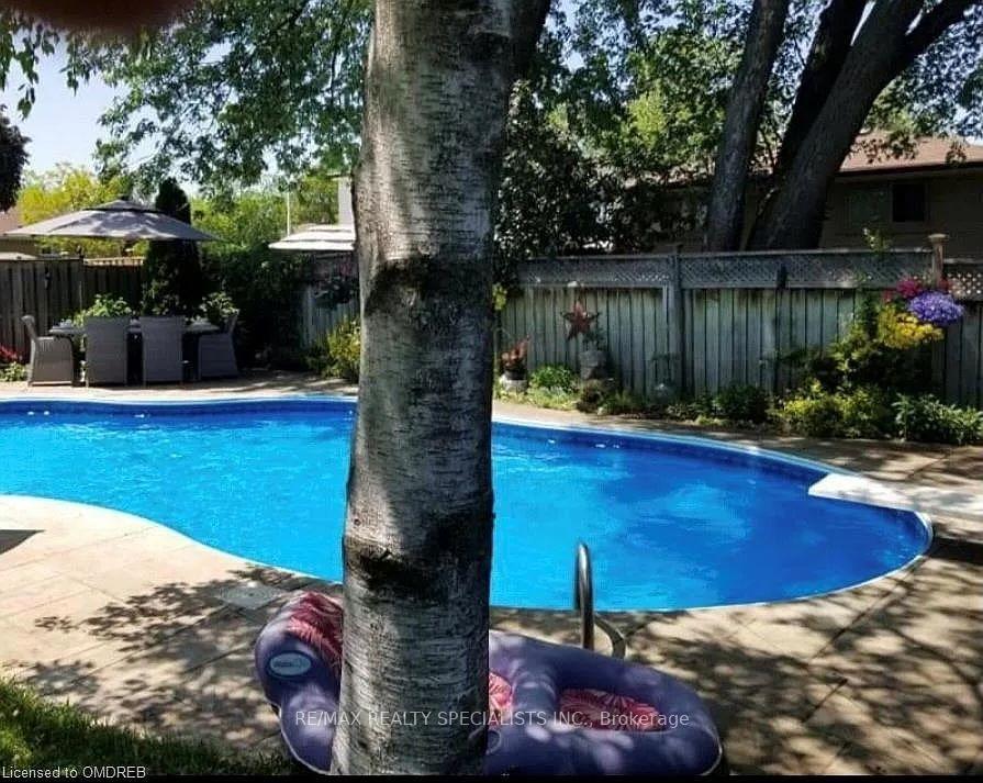 Photo 37 of 6 Norval Crescent, Brampton, Brampton East — HOMEH