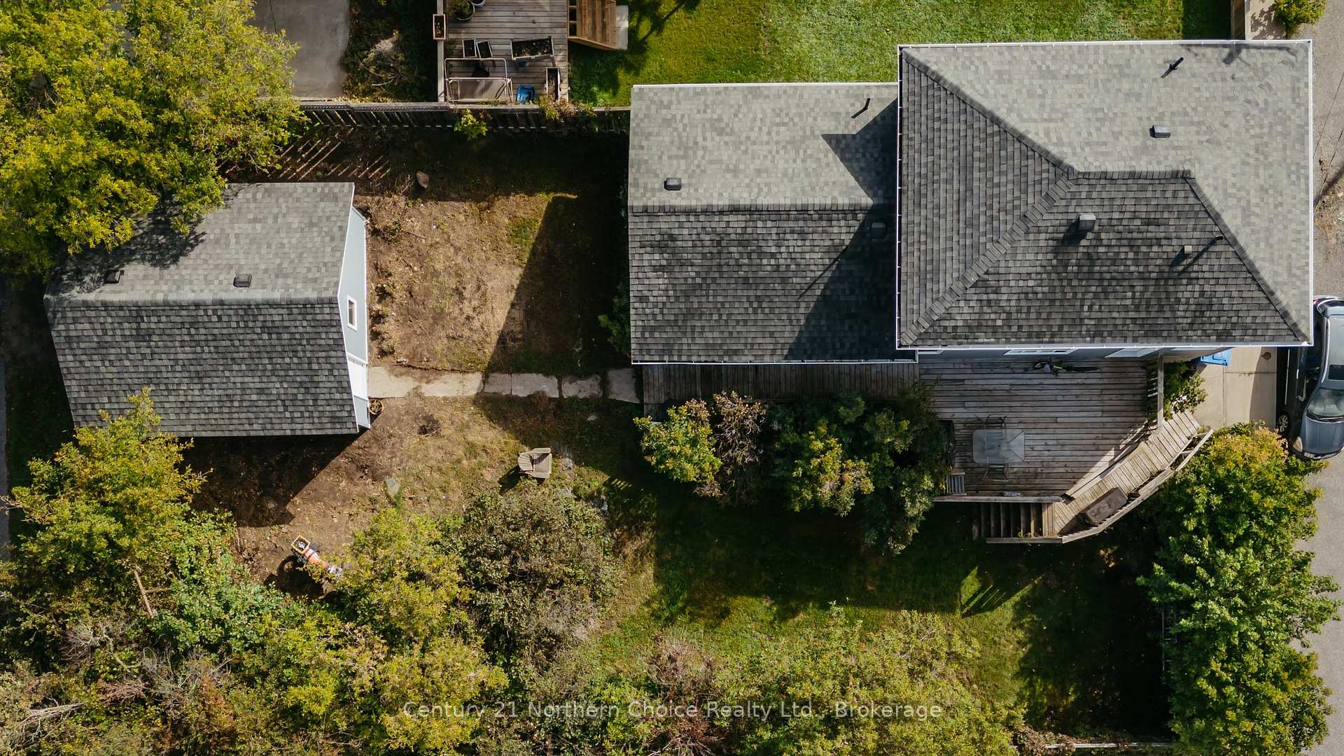 Photo 5 of 44 Peter Street, Kenora, Norman — HOMEH