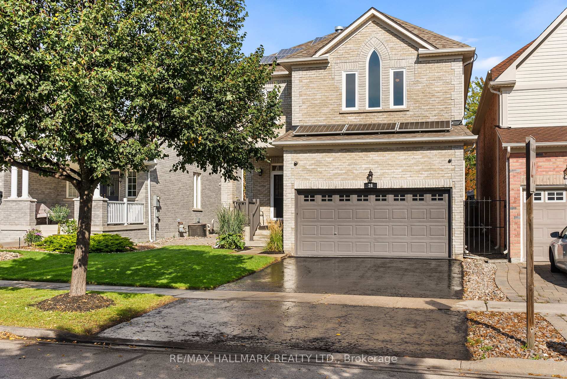 Photo 1 of 26 Larcastle Avenue, Markham, Berczy — HOMEH