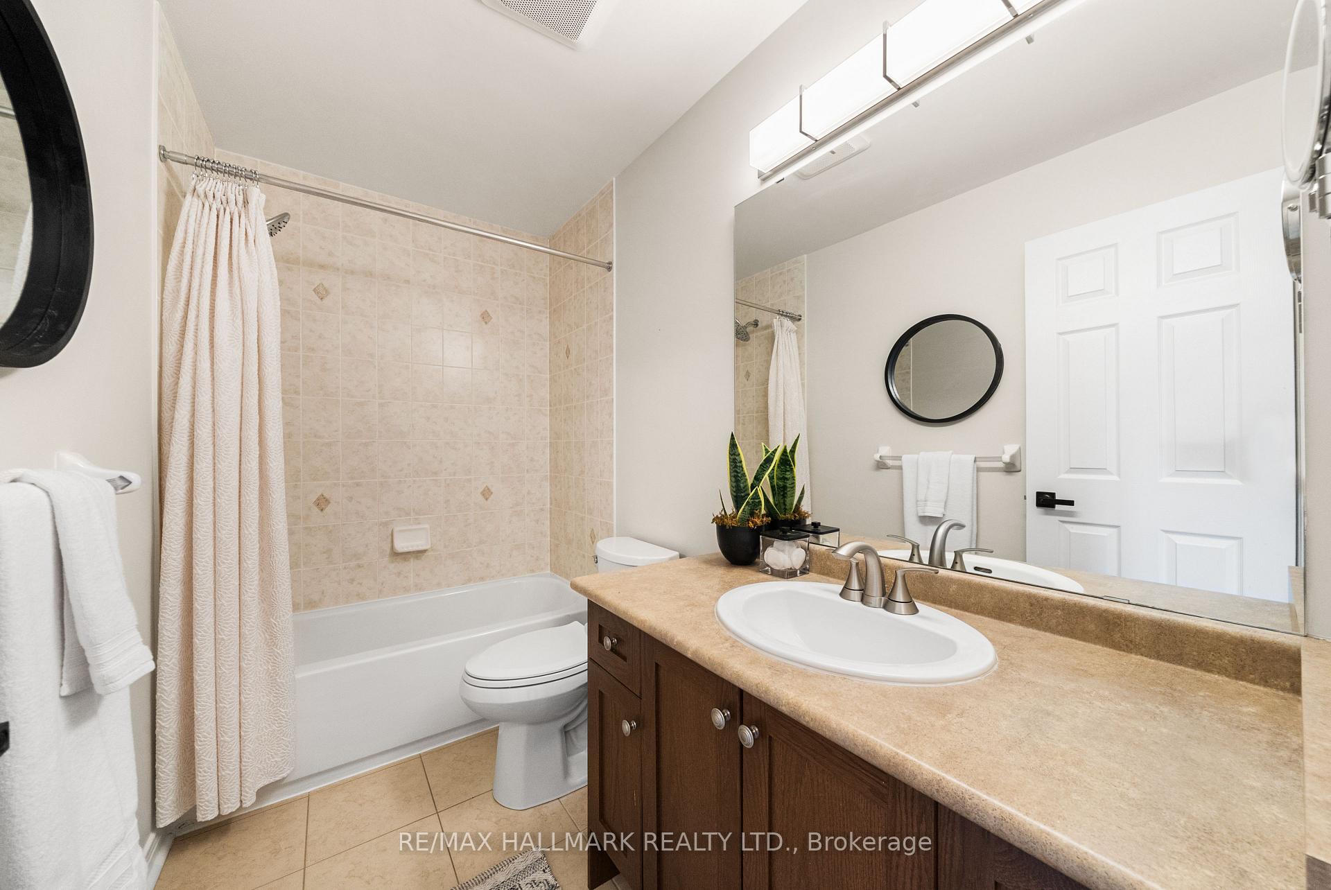 Photo 30 of 26 Larcastle Avenue, Markham, Berczy — HOMEH