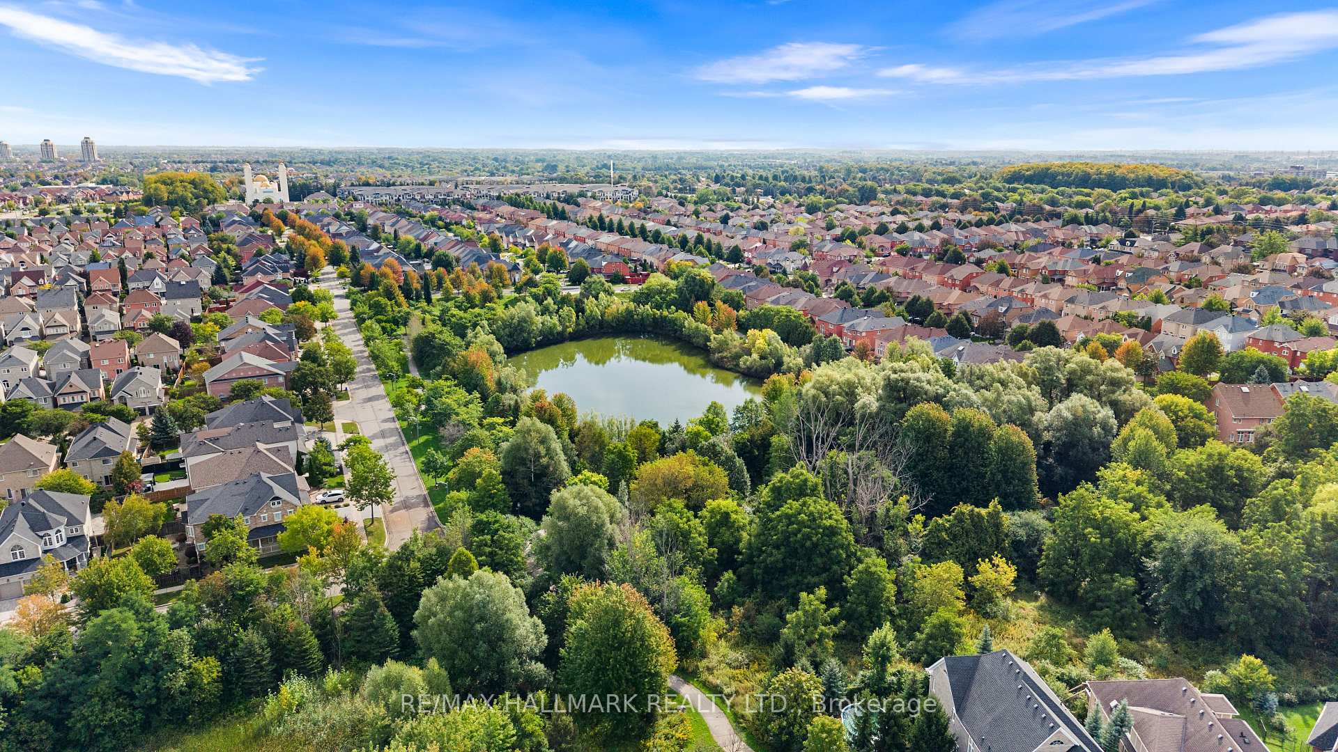 Photo 45 of 26 Larcastle Avenue, Markham, Berczy — HOMEH
