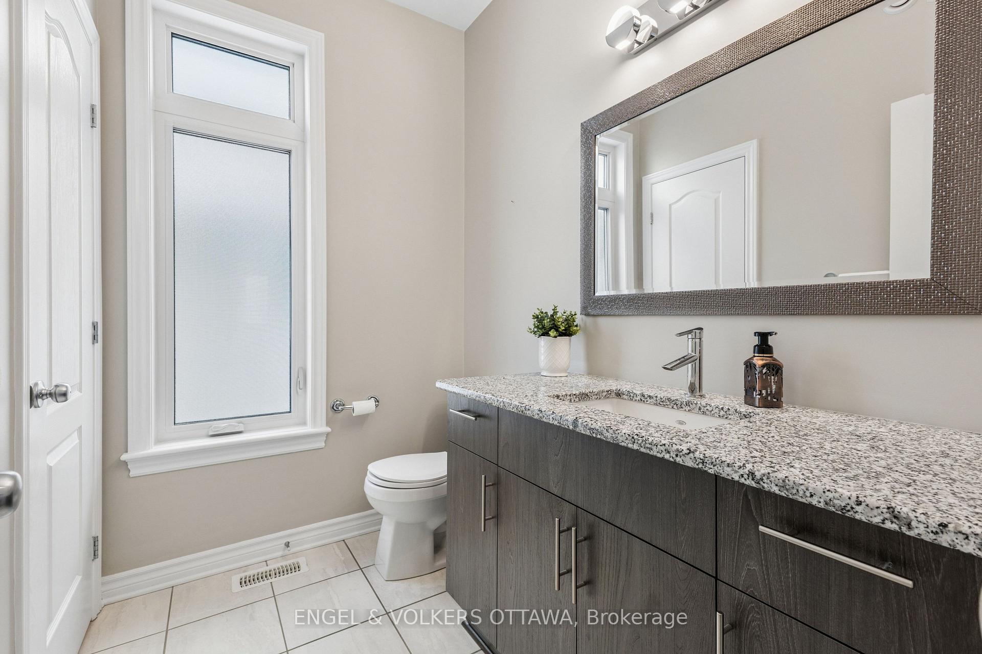 Photo 19 of 865 Tewin Circle, Ottawa, Camelot — HOMEH