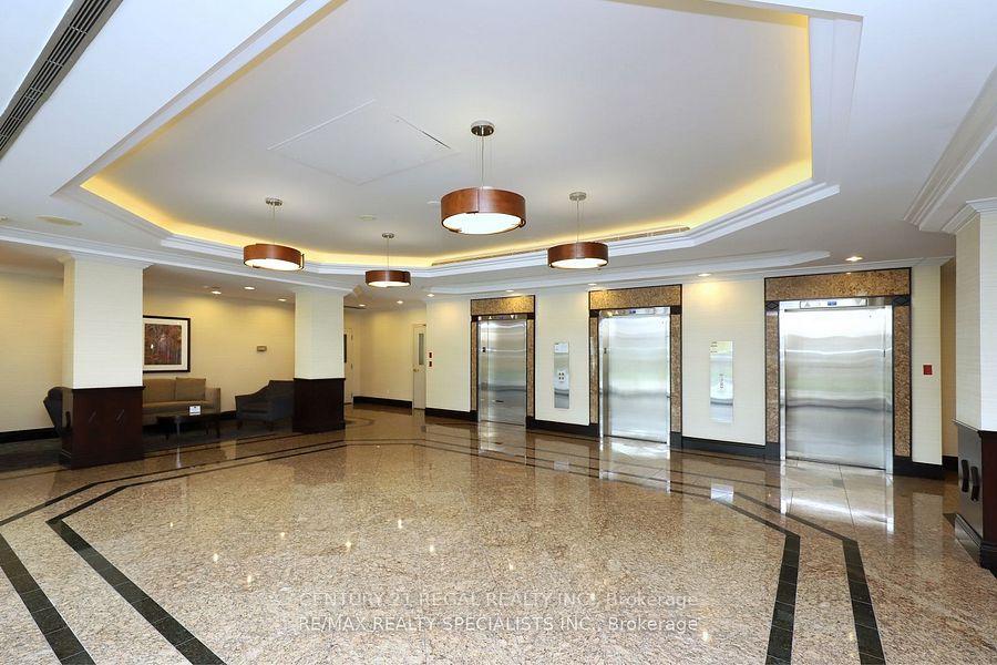 Photo 2 of Unit 704, 2155 Burnhamthorpe Road W, Mississauga, Erin Mills — HOMEH