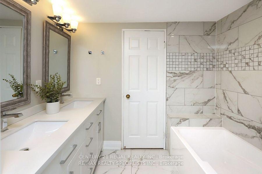 Photo 16 of Unit 704, 2155 Burnhamthorpe Road W, Mississauga, Erin Mills — HOMEH