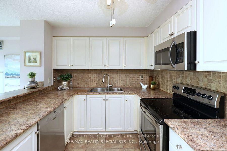 Photo 21 of Unit 704, 2155 Burnhamthorpe Road W, Mississauga, Erin Mills — HOMEH