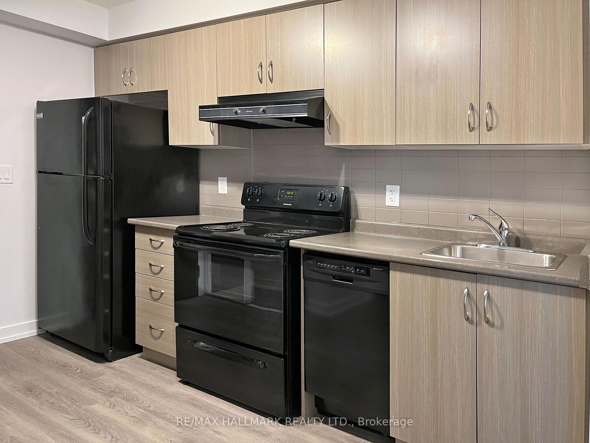 Photo 8 of Unit 320, 132 Berkeley Street, Toronto, Moss Park — HOMEH