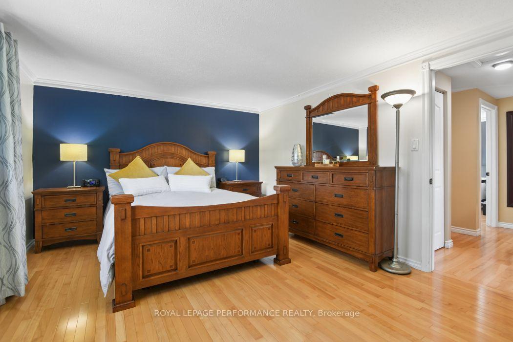 Photo 17 of 4 Winchester Drive, Ottawa, Kanata - Glencairn/Hazeldean — HOMEH