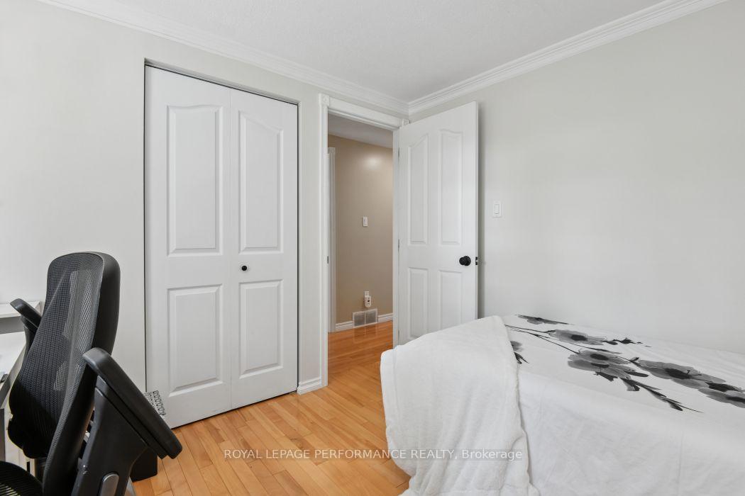 Photo 22 of 4 Winchester Drive, Ottawa, Kanata - Glencairn/Hazeldean — HOMEH