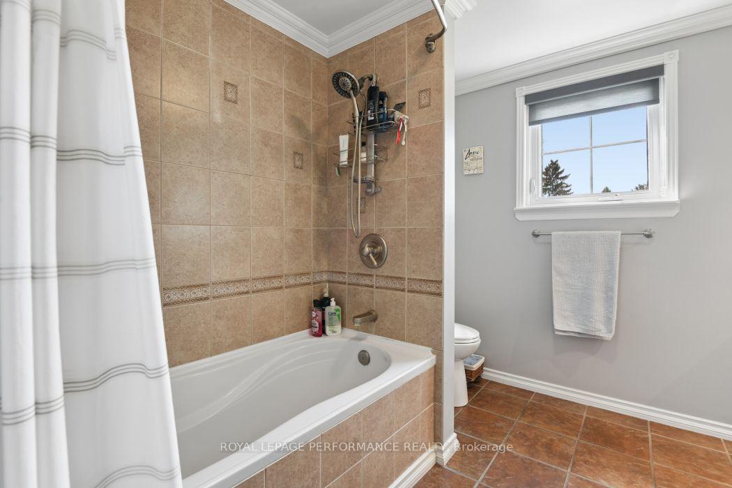 Photo 24 of 4 Winchester Drive, Ottawa, Kanata - Glencairn/Hazeldean — HOMEH